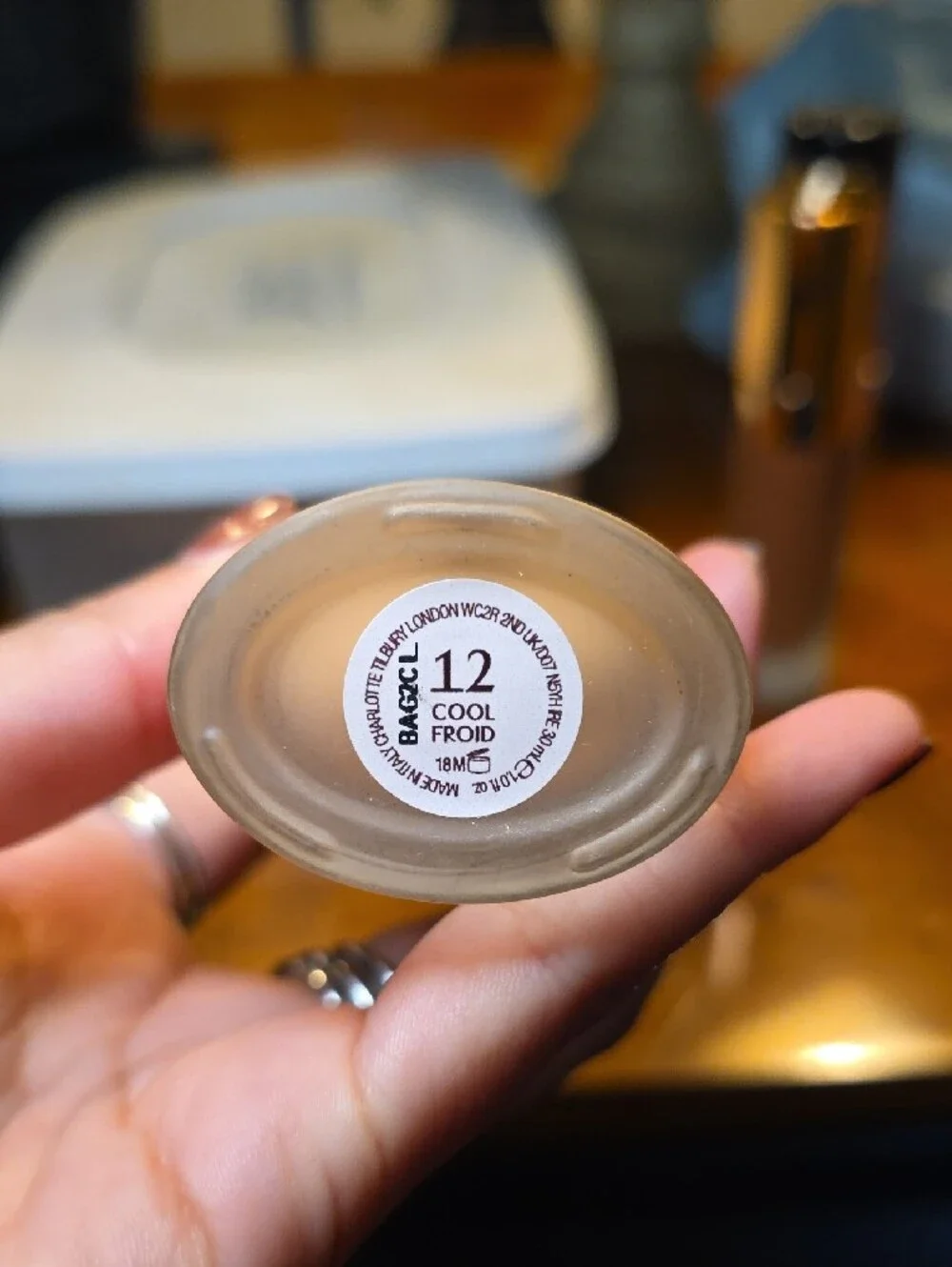 Chatlotte Tilbury Airbrush Flawless Foundation